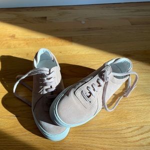 axel arigato pink suede sneakers in 6.5